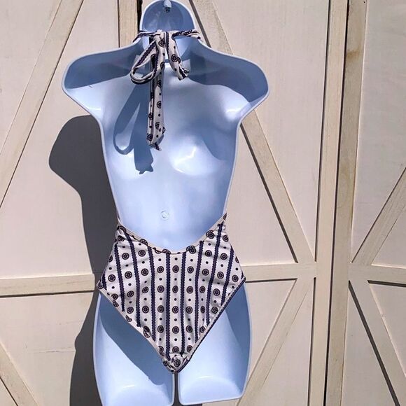 Orion Deep V Lace Up Front One Piece Swim Suit In White Navy Multi - Picture 5 of 13